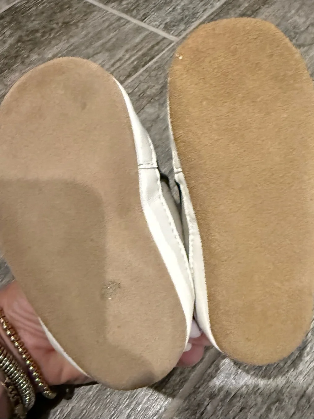 Robeez Soft Sole Leather Baby Walker Shoes - 12-18 months